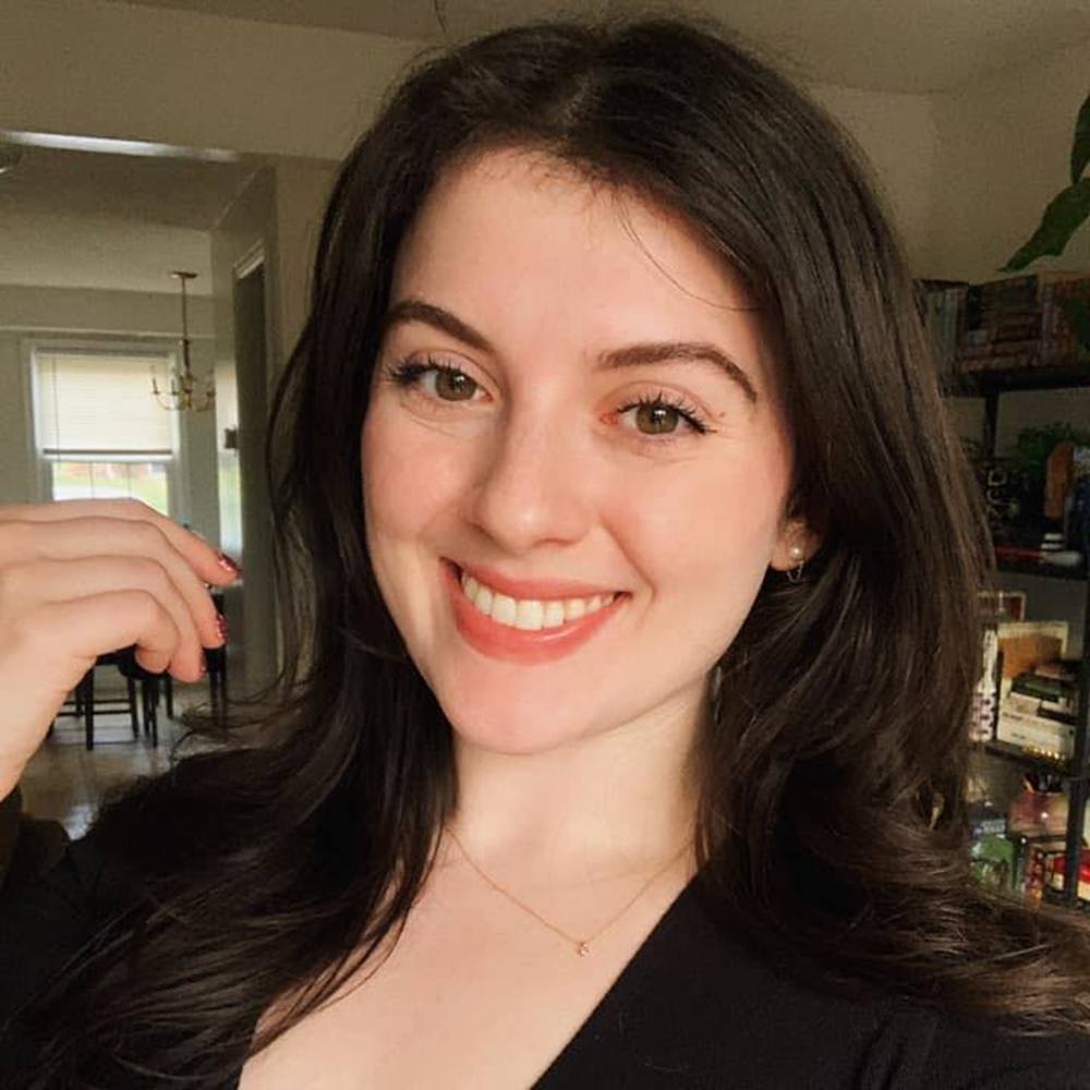 Meet your Posher, Emily